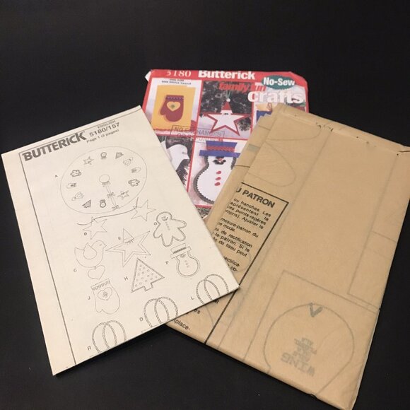 Assorted Christmas Craft Patterns Butterick McCalls Simplicity - Picture 6 of 6